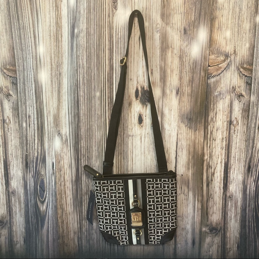 NWT Tommy Hilfiger CrossBody